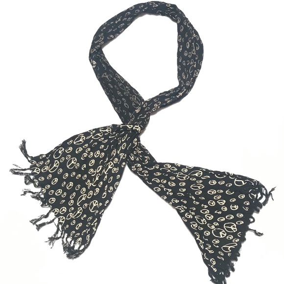 Peace Sign Fringe Scarf - Picture 2 of 3